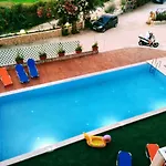بيت ضيافة Delfini