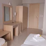 Delfini 3* نيدري