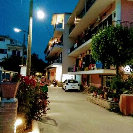 Casa de hóspedes Delfini Nydri (Lefkada)