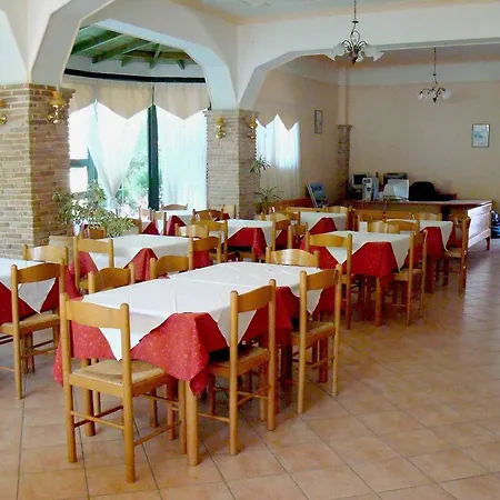 Delfini Gasthof Nydri (Lefkada)