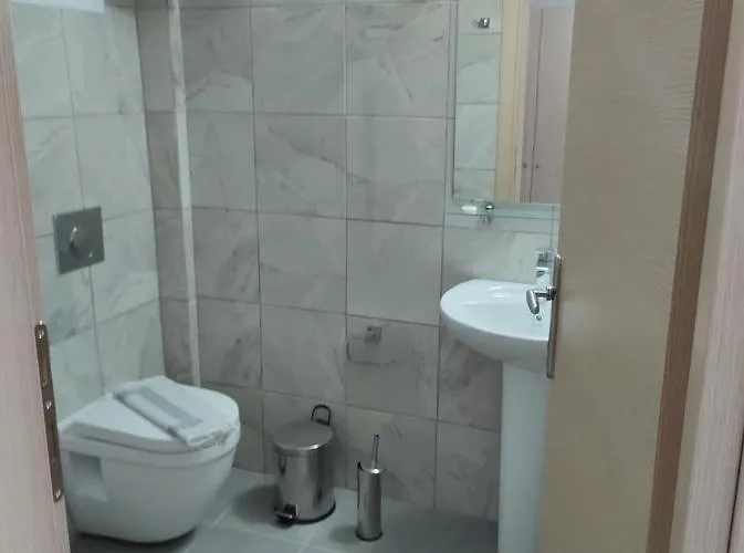 Delfini 3* Nydri (Lefkada)